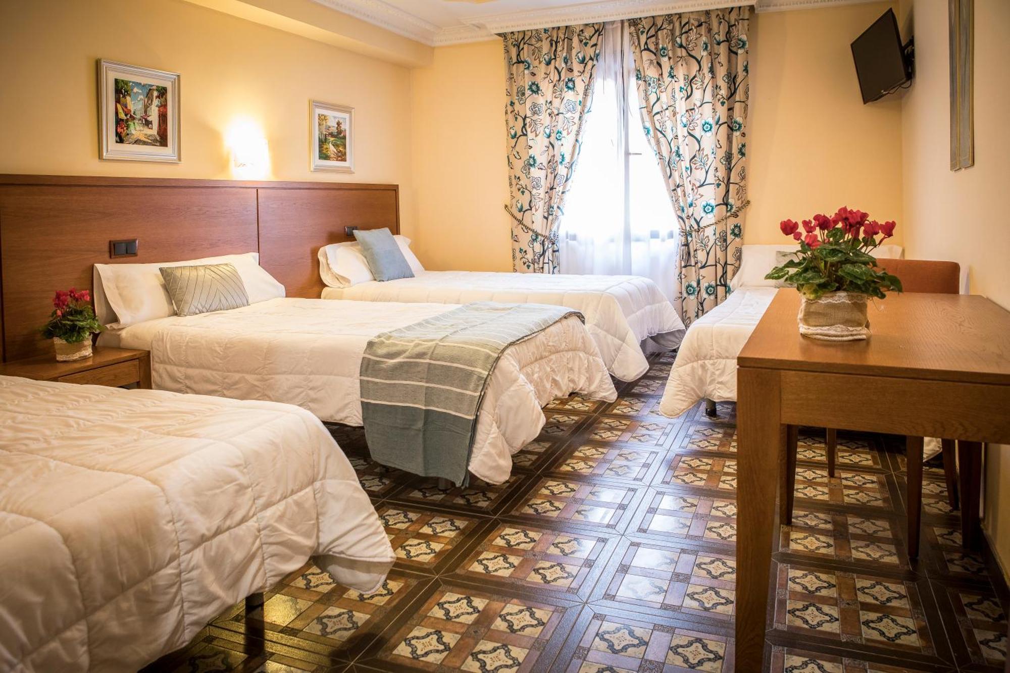 Hotel Casa Jose Diaz San Agustín de Guadalix Buitenkant foto