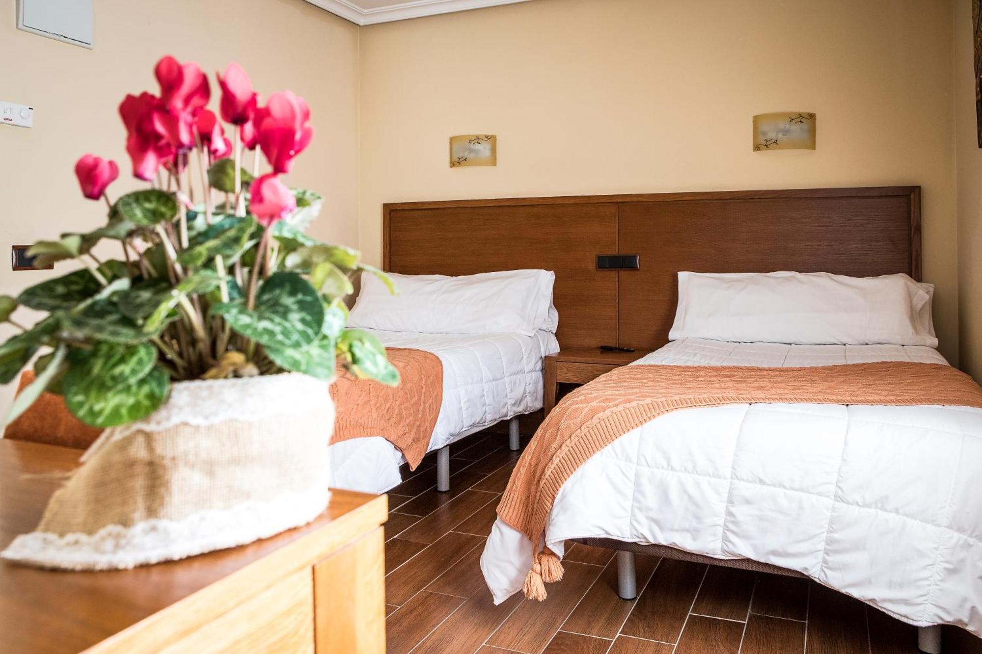 Hotel Casa Jose Diaz San Agustín de Guadalix Buitenkant foto